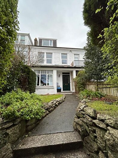 5 Bedroom Property To Rent In Western Terrace, Falmouth, TR11