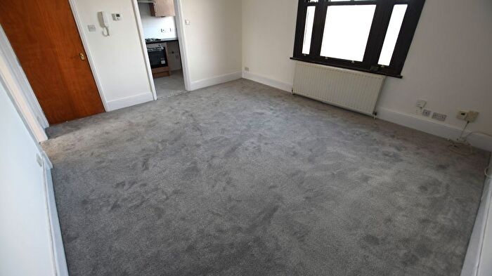 1 Bedroom Flat To Rent In Selhurst Park, London, SE25