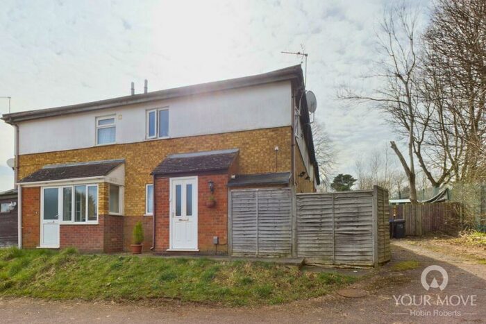 2 Bedroom Terraced House To Rent In Winnington Close, Rectory Farm, Northampton, NN3