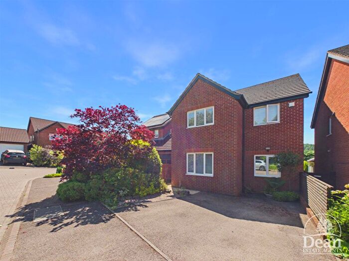 4 Bedroom Detached House For Sale In Grove Park, Whitecroft, Lydney, GL15