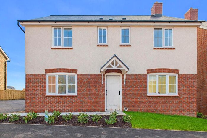 4 Bedroom Detached House For Sale In The Jaywick, Old Dairy Way, Netherend, Lydney, GL15
