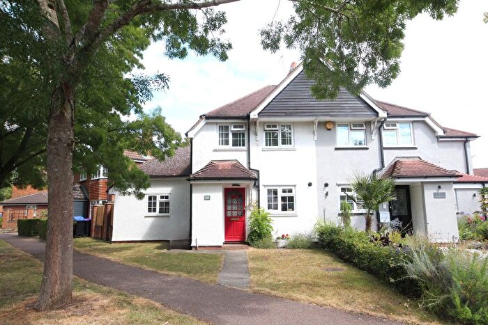 3 Bedroom Semi-Detached House For Sale In Alban Road, Letchworth Garden City, SG6