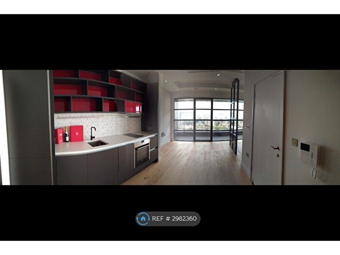 1 Bedroom Flat To Rent In Bridgewater House, London, E14