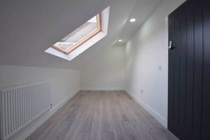 10 Bedroom Terraced House To Rent In Woodville Road, Cathays, CF24