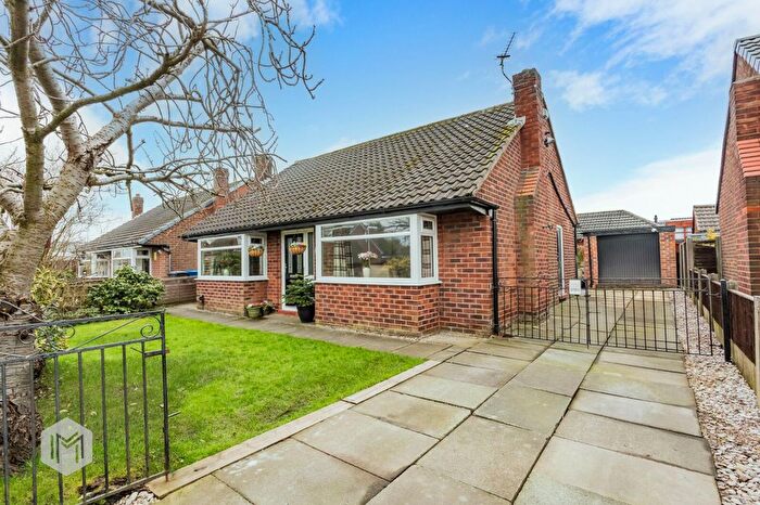4 Bedroom Detached Bungalow For Sale In Carlton Road, Lowton, WA3