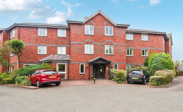 2 Bedroom Retirement Property For Sale In Hamilton Court, Neston, Chesire, CH64