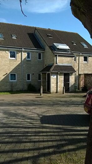 2 Bedroom Flat To Rent In Charter Road, Chippenham, SN15