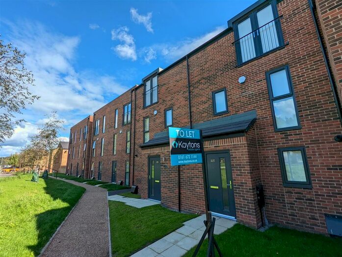 3 Bedroom Terraced House To Rent In Ribot Walk, Salford, M6