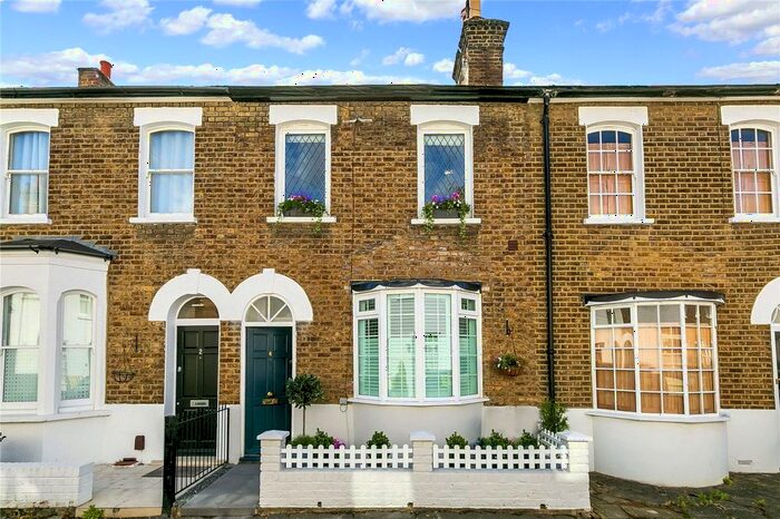 2 Bedroom Terraced House To Rent In Ashley Road, Richmond, TW9
