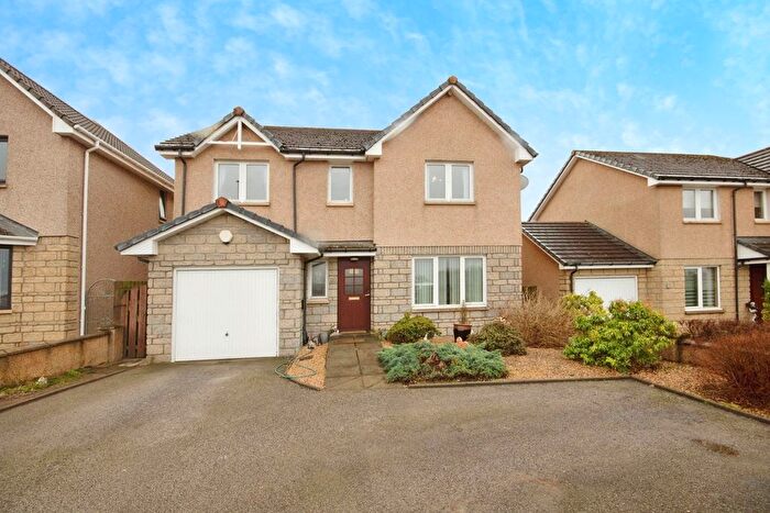 4 Bedroom Detached House For Sale In Station Road, Oldmeldrum, Inverurie, AB51