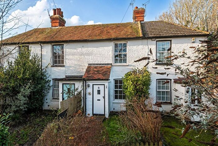 2 Bedroom Terraced House For Sale In Grosvenor Road, Kennington, Ashford, TN24