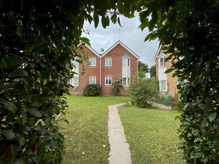 1 Bedroom Terraced House To Rent In Trevone Close, Ashurst Bridge, SO40