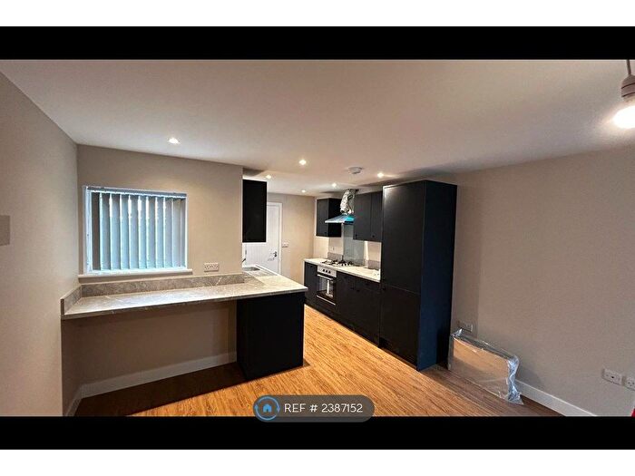 1 Bedroom Flat To Rent In Whitehill Lane, Brinsworth, Rotherham, S60