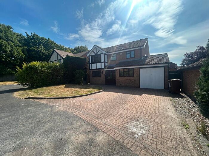 4 Bedroom Detached House To Rent In Gleneagles Drive, Burton Upon Trent, Stretton, DE13