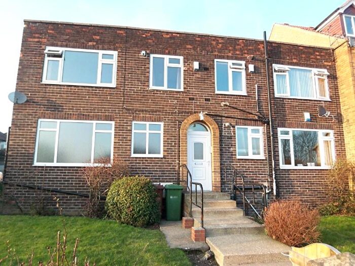 1 Bedroom Flat To Rent In High Moor Crescent, Leeds, West Yorkshire, LS17