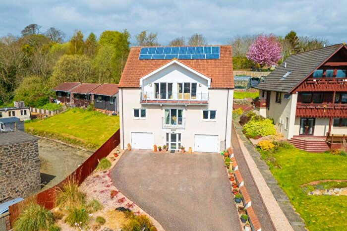 3 Bedroom Detached House For Sale In High Street, Aberdour, KY3