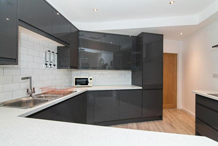 5 Bedroom House To Rent In Claude Street, Dunkirk, Nottingham, Nottinghamshire, NG7