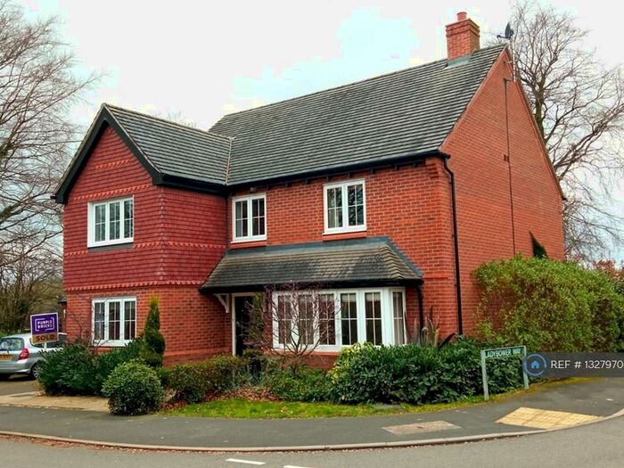 5 Bedroom Detached House To Rent In Yarnfield Parkway, Stone, ST15