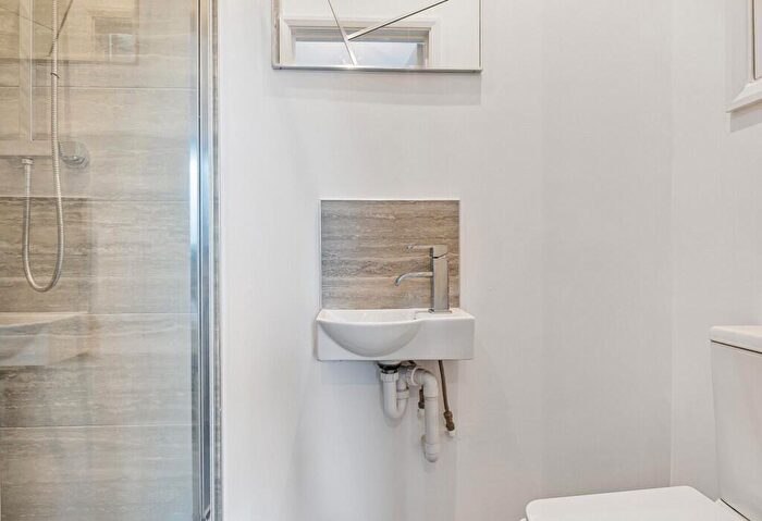 1 Bedroom Apartment For Sale In Thakeham Road, Storrington, West Sussex, RH20