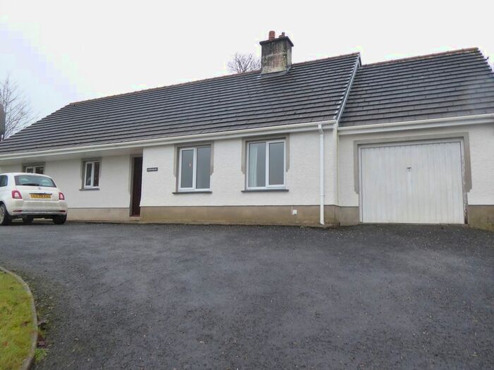 4 Bedroom Bungalow To Rent In Trelech, Carmarthen, SA33