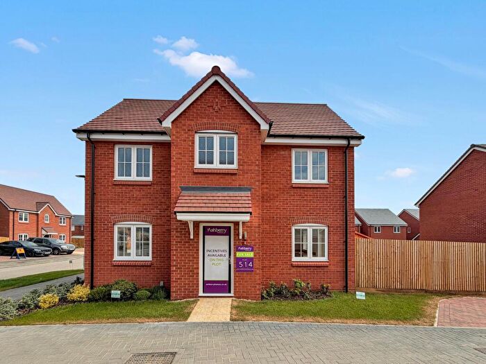 3 Bedroom Detached House For Sale In Lipscomb Avenue, Shortstown, MK42