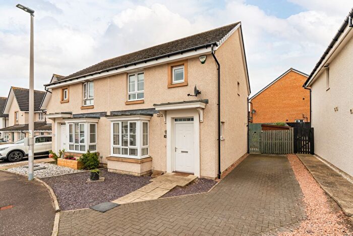 3 Bedroom Villa For Sale In Todshaugh Gardens, Kirkliston, EH29