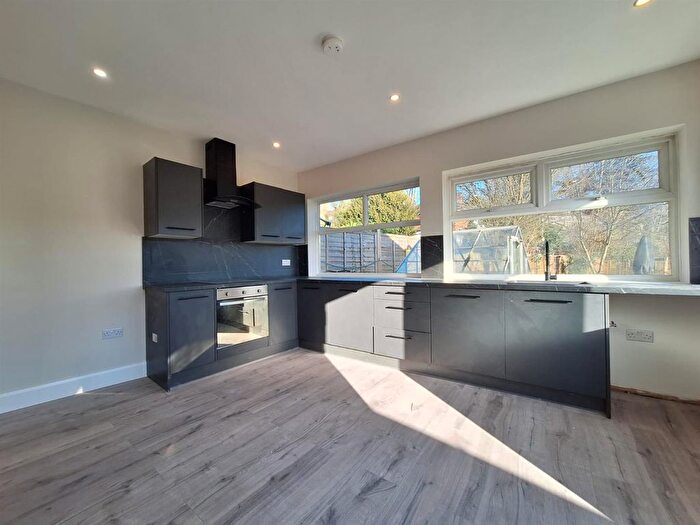 5 Bedroom Terraced House To Rent In Templeton Close, London, SE19