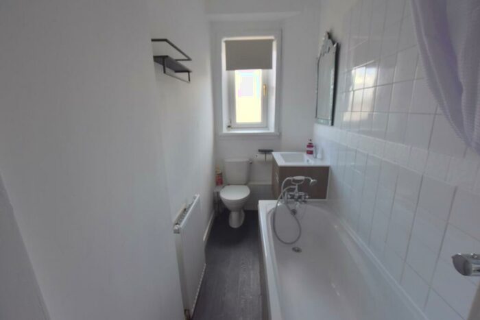 1 Bedroom Flat To Rent In Main Street, Uddingston, Glasgow, G71