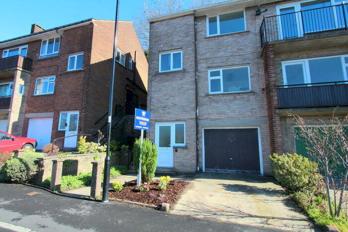 2 Bedroom Apartment To Rent In Bannerdale View, Sheffield, S11
