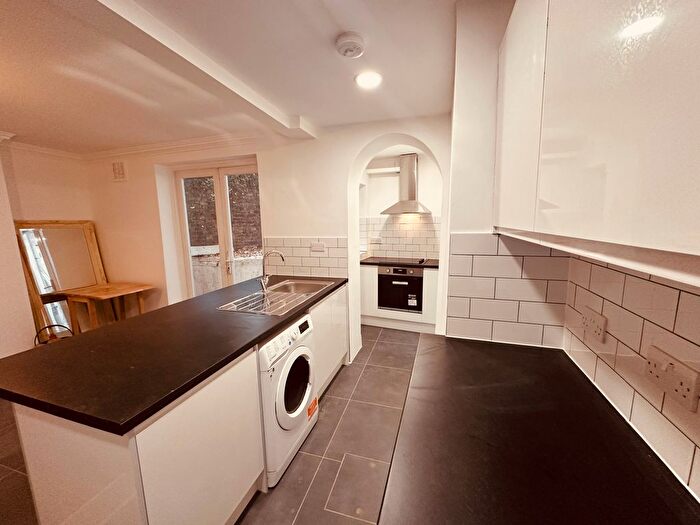 1 Bedroom Flat To Rent In Prince Of Wales Road, London, NW5