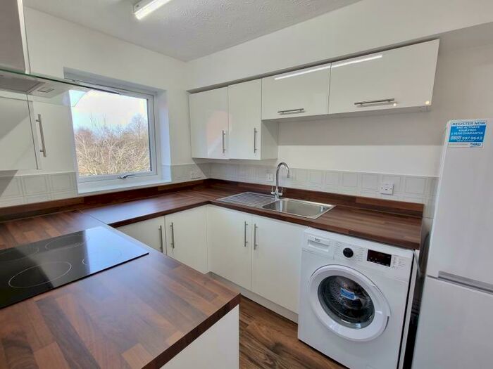 1 Bedroom Flat To Rent In Norfolk House, Kings Norton, B30