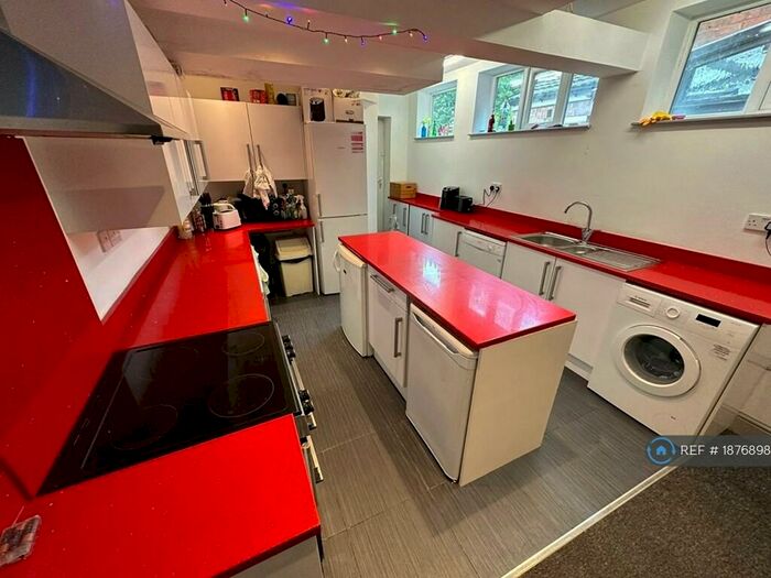 7 Bedroom Terraced House To Rent In Hubert Road, Birmingham, B29