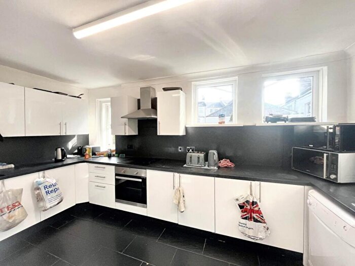 8 Bedroom House To Rent In St. Lawrence Road, Plymouth, PL4