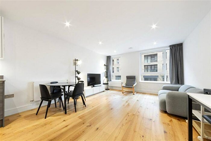 1 Bedroom Apartment For Sale In Aurora Point, Marine Wharf East, SE16