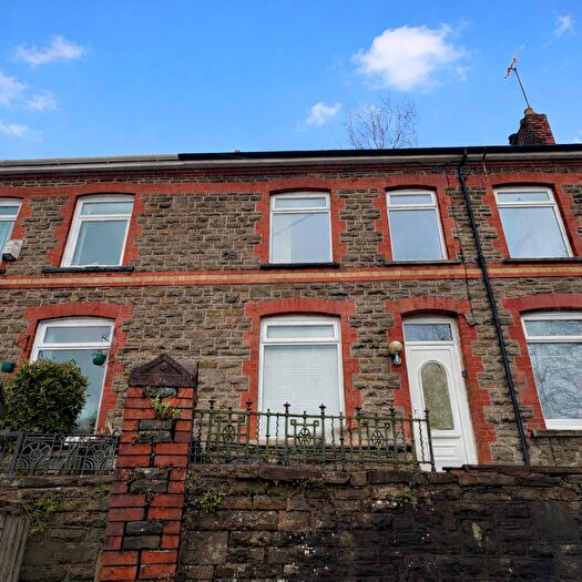 2 Bedroom Terraced House To Rent In Dan-Y-Twyn, Treharris, CF46