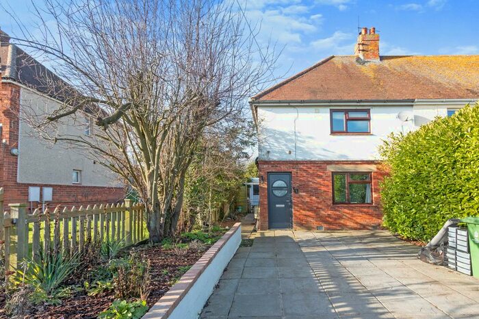3 Bedroom End Of Terrace House For Sale In Grays Lane, Paulerspury, Towcester, NN12