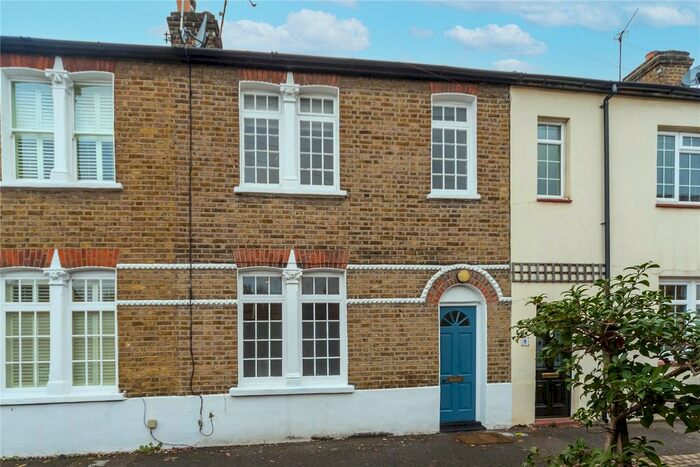 2 Bedroom Terraced House To Rent In Rock Avenue, East Sheen, SW14