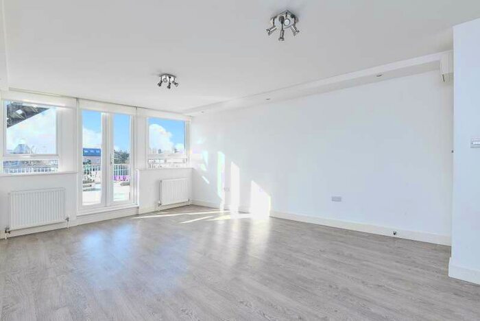 1 Bedroom Apartment To Rent In High Street, Barnet, EN5