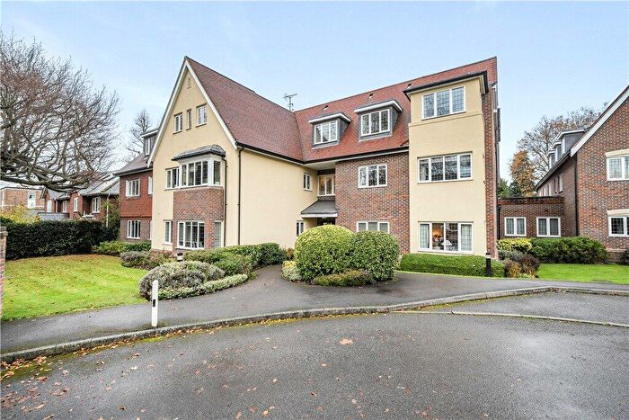 2 Bedroom Apartment For Sale In Ashcroft Place, Epsom Road, Leatherhead, KT22