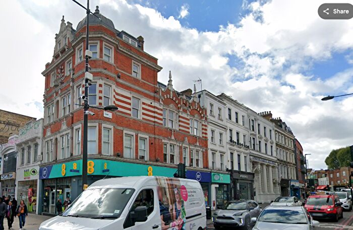 2 Bedroom Flat To Rent In Parkway, Camden, London, NW1