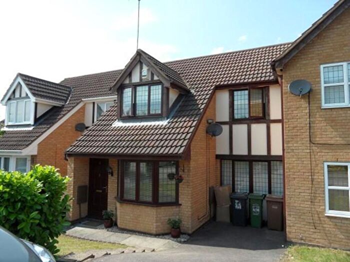 3 Bedroom Terraced House To Rent In Lambourn Drive, Luton, LU2