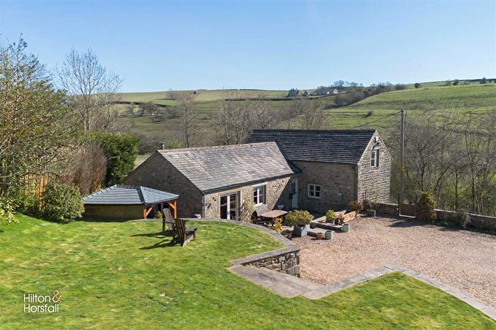3 Bedroom Barn Conversion For Sale In Spring Grove Barn, Spring Grove, Colne, BB8