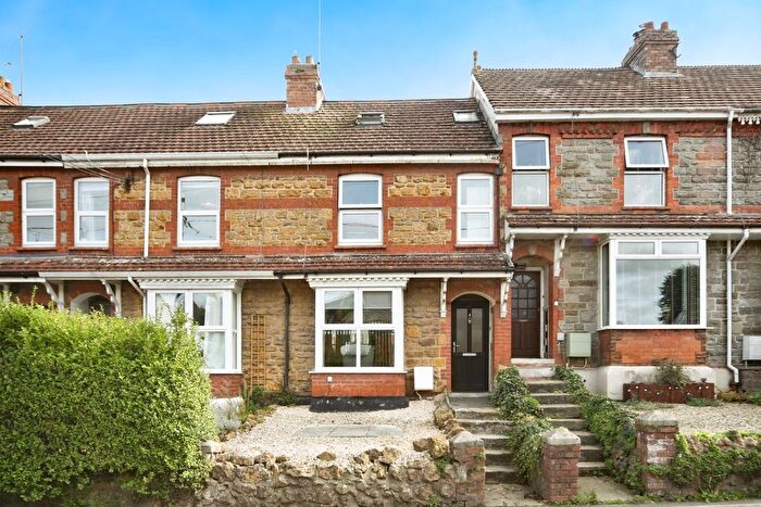 3 Bedroom Terraced House For Sale In Listers Hill, Ilminster, TA19