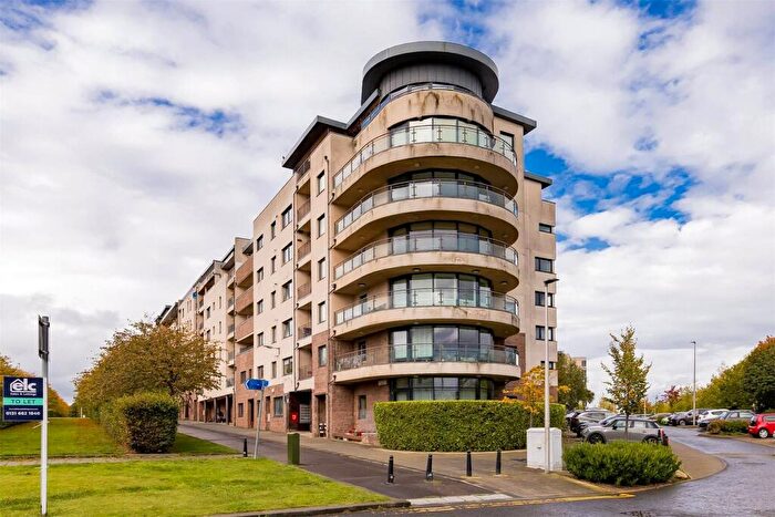 2 Bedroom Flat For Sale In Waterfront Avenue, Granton, Edinburgh, EH5