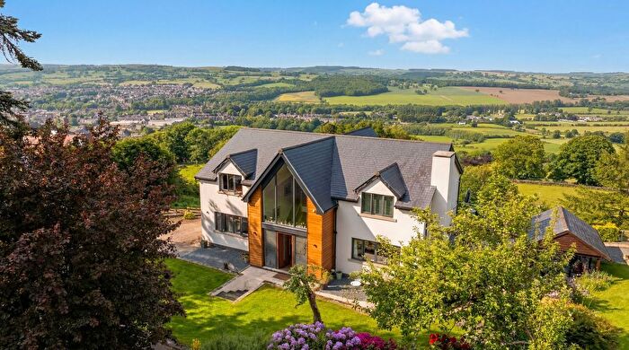 6 Bedroom Detached House For Sale In East Chevin Road, Otley, LS21