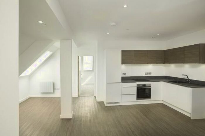 1 Bedroom Apartment To Rent In Millennium Way, Bracknell, RG12