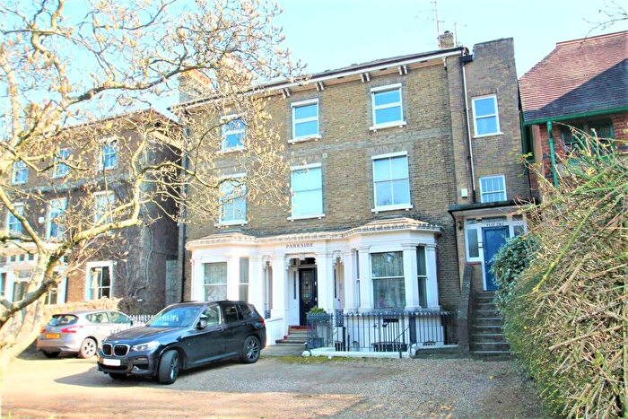 2 Bedroom Flat To Rent In Parkside, London Road, Harrow On The Hill, HA1