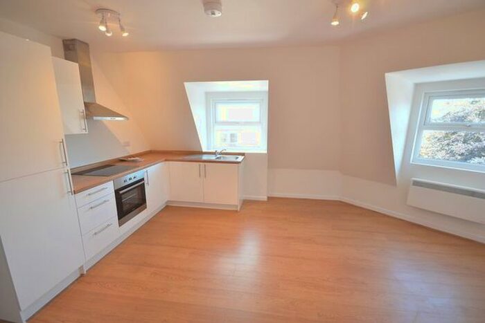 1 Bedroom Flat To Rent In Christchurch Road, Boscombe, Bournemouth, BH7