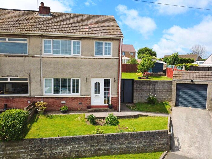 3 Bedroom Semi-Detached House For Sale In Kipling Gardens, Bridgend, CF31