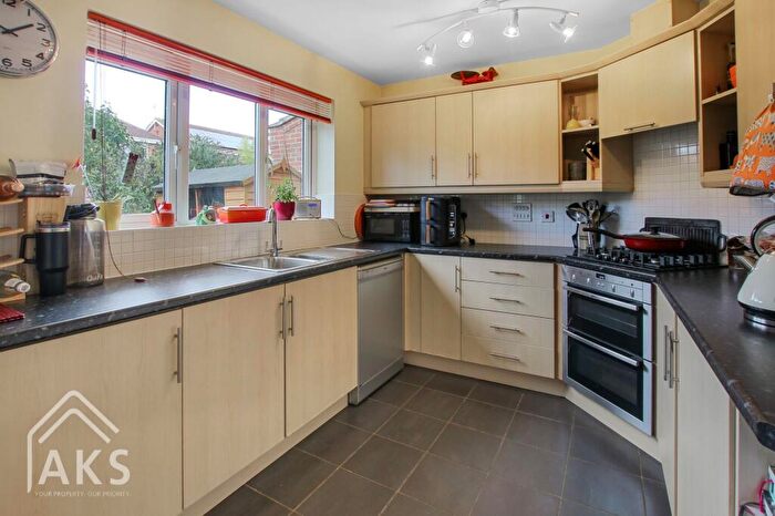 4 Bedroom Detached House For Sale In Old Station Close, Etwall, DE65